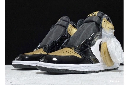 METALLIC AIR JORDAN 1 GOLD 0711